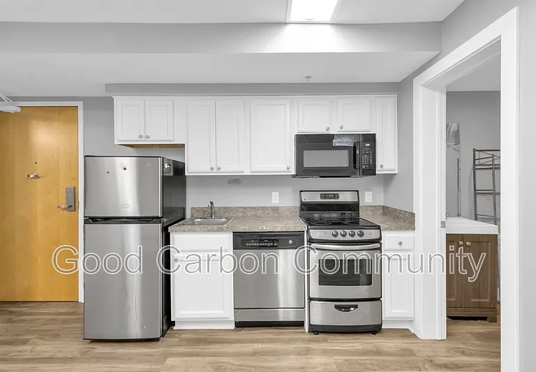 2136 Main St #B101 — Photo 2