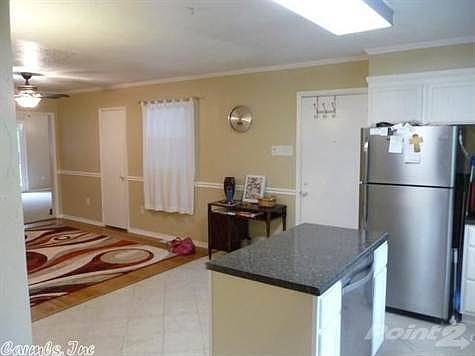3rd image of 712 Shamrock Dr