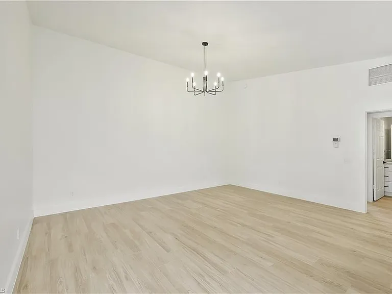 28050 Boccaccio Way — Photo 18