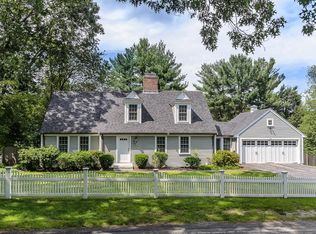 190 Oakland St, Wellesley, MA 02481