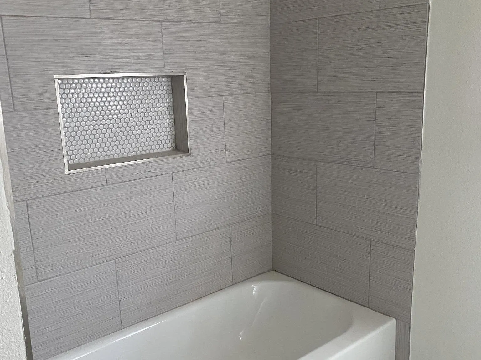 3 bed, 1400 sqft, $1,450 — Photo 4