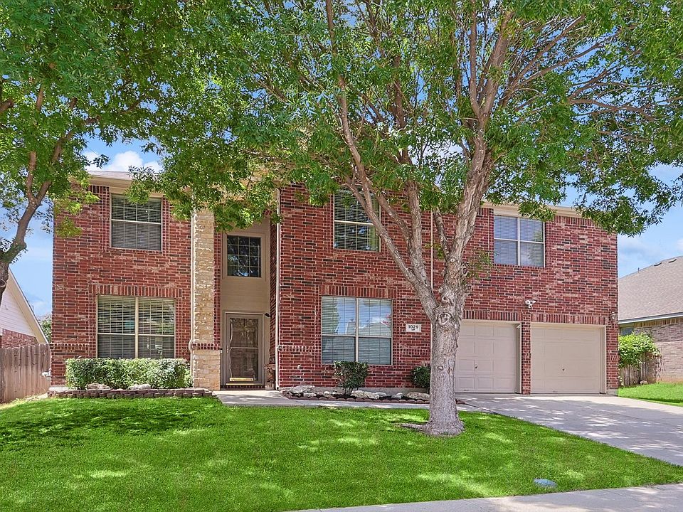 1st image of 1029 Lindstrom Dr