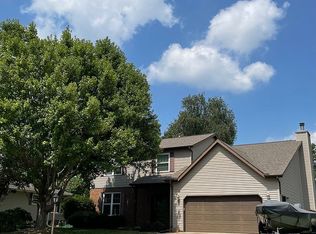 10211 W Guinivere Dr, Mapleton, IL 61547