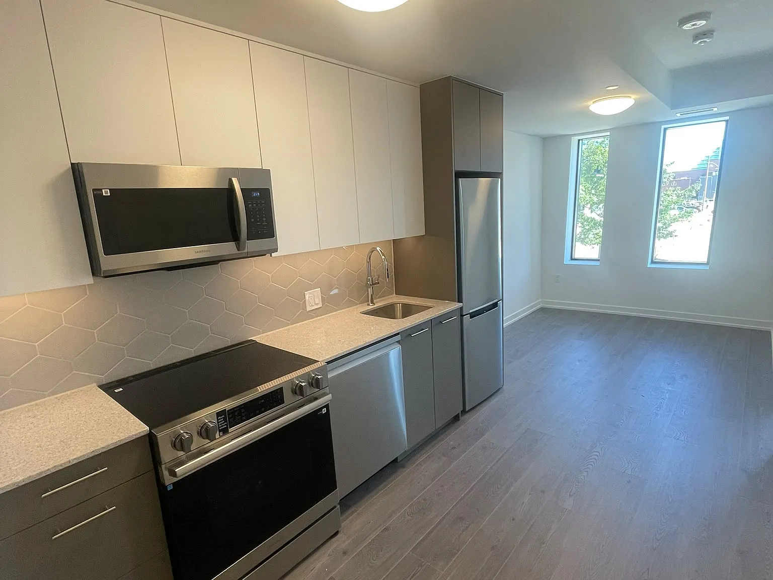1 bed, 618 sqft, $1,950 — Photo 4