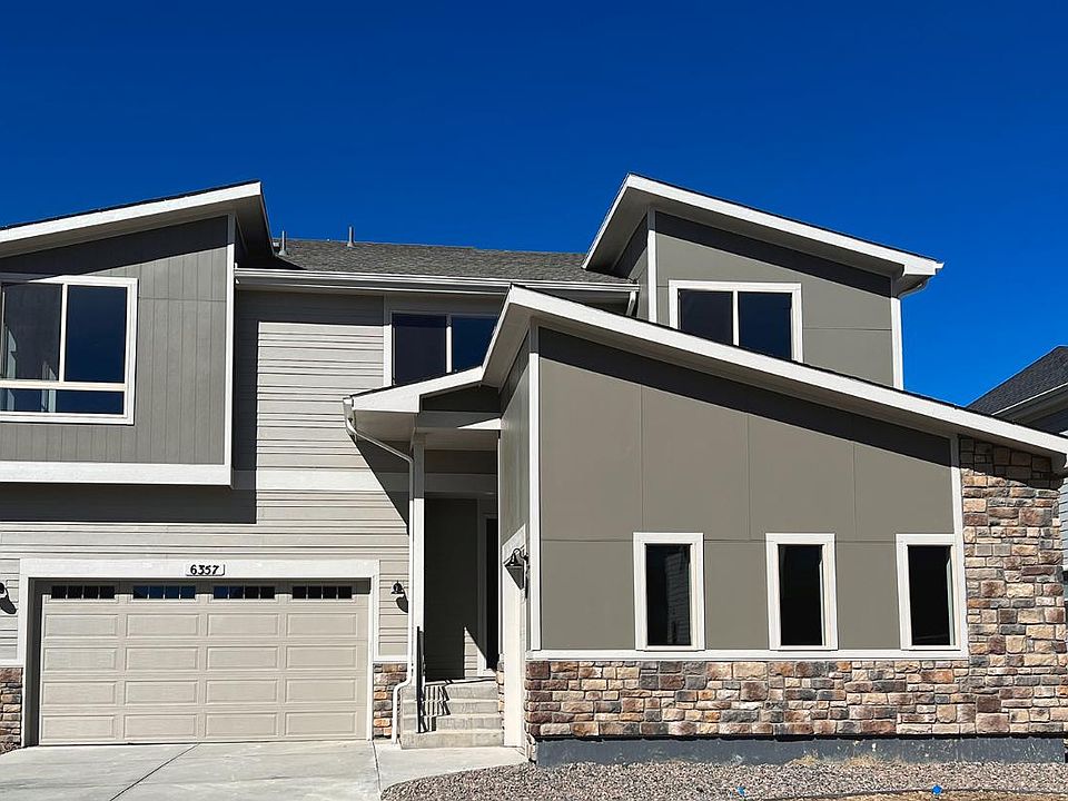 North Hill - The Overlook Collection Crawford Transitional Quick Move-In Home Exterior