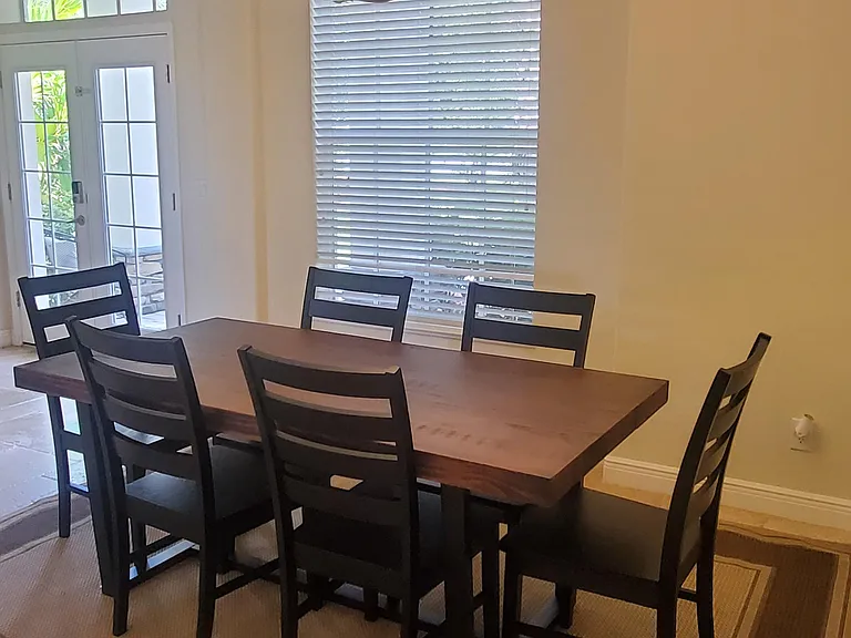 301 E Merritt Ave — Photo 16