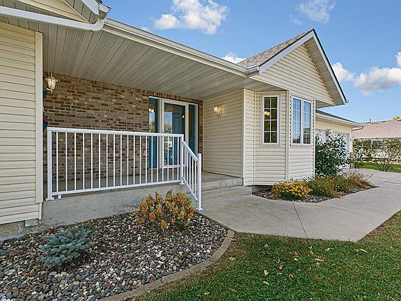 4th image of 725 Liinhaven Ln