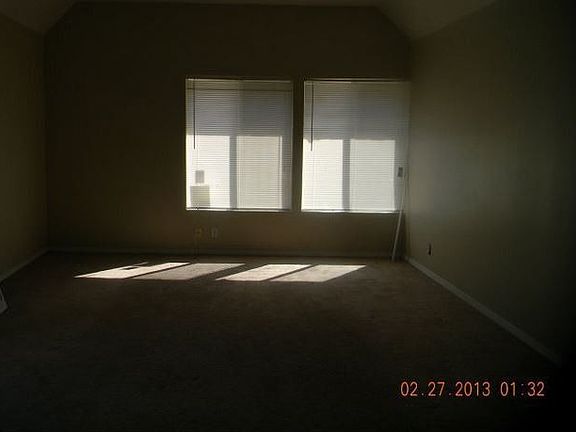 4th image of 2697 Rosalinda Ct