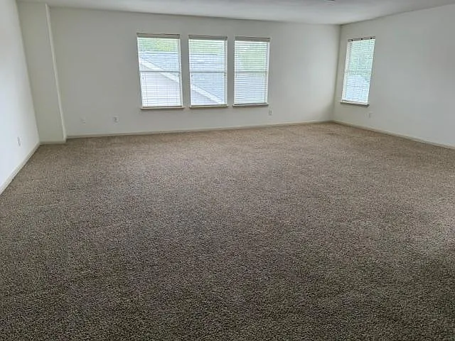 3615 John Hancock Ln — Photo 8