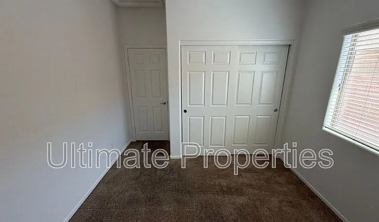 13849 W Maui Ln — Photo 9