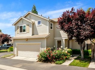 6410 Laguna Mirage Ln, Elk Grove, CA 95758