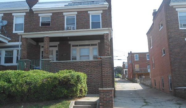 2nd image of 4228 Shamrock Ave