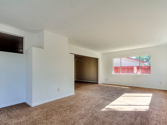 2nd image of 3017 Osceola Ave