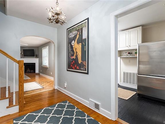 5th image of 4614 Park Ave