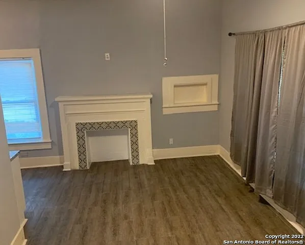 2 bed, 1.0 bath, 1610 sqft, $1,100 — Photo 3