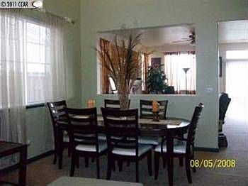 5th image of 111 Mayport Ct