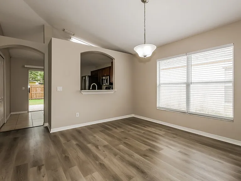 1038 Harvest Moon Dr — Photo 4