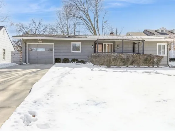 1905 W 71st Ter, Prairie Village, KS 66208