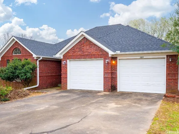 1809 Applewood Cv, Beebe, AR 72012