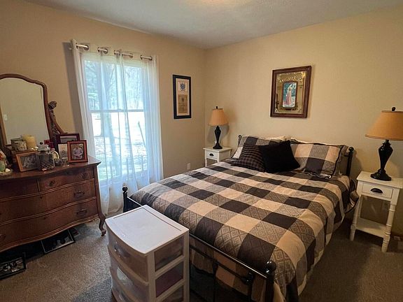5th image of 8749 Timberlane Dr