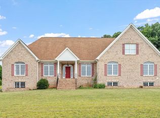 8415 Meadow View Ln, Bahama, NC 27503