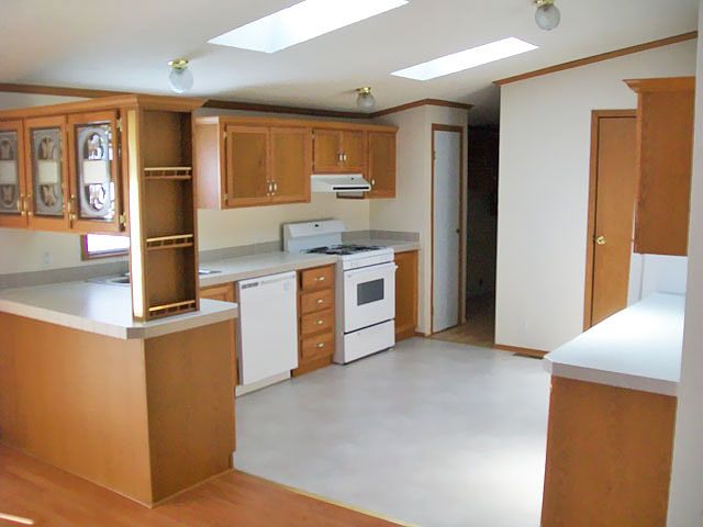 2nd image of 83 Carmell St
