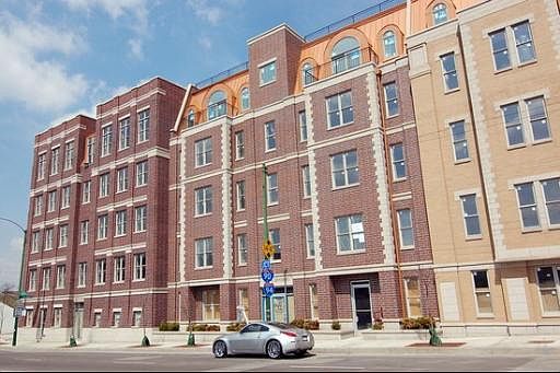 1st image of 2608 W Diversey Ave APT 202