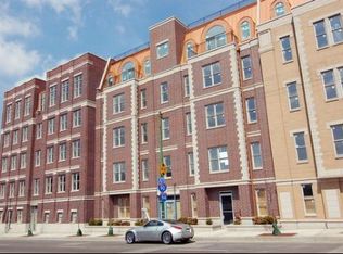 2608 W Diversey Ave APT 202, Chicago, IL 60647