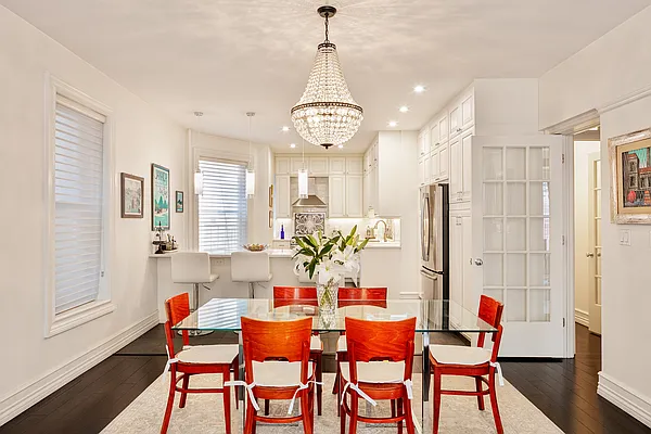 Sold by Compass | media 26