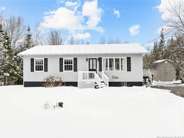 244 Sunrise Estates Dr, New Maryland, NB E3C 1G7