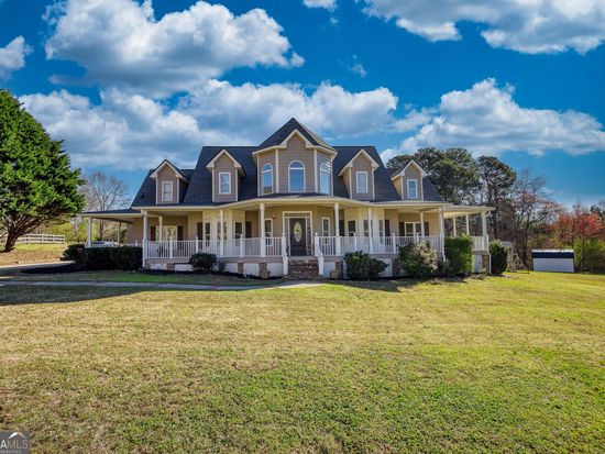 2002 Orchard Ter, Loganville, GA 30052