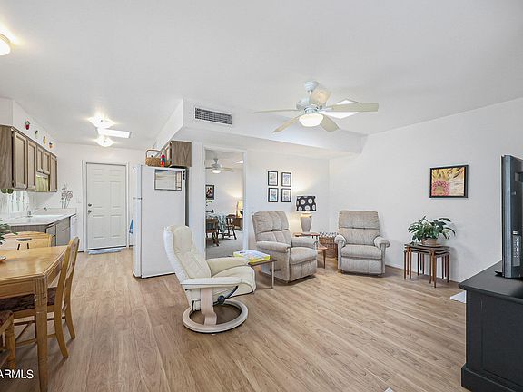 3rd image of 13222 N Del Webb Boulevard