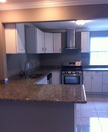 5th image of 200 Pike Dr