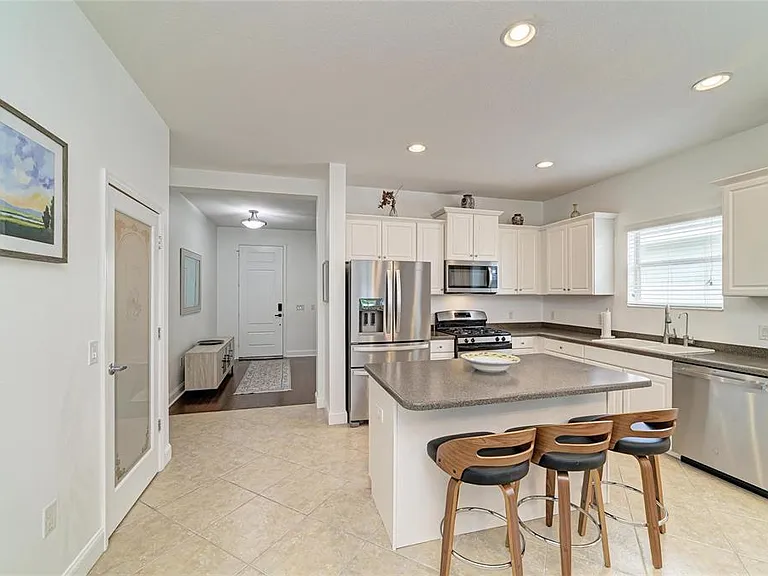 4650 Woodbrook Dr — Photo 11