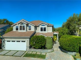 11 Woodfall, Irvine, CA 92604
