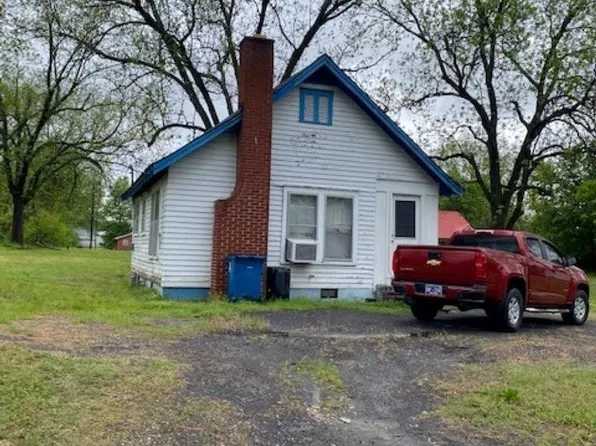 74 S Branch St, Alamo, TN 38001