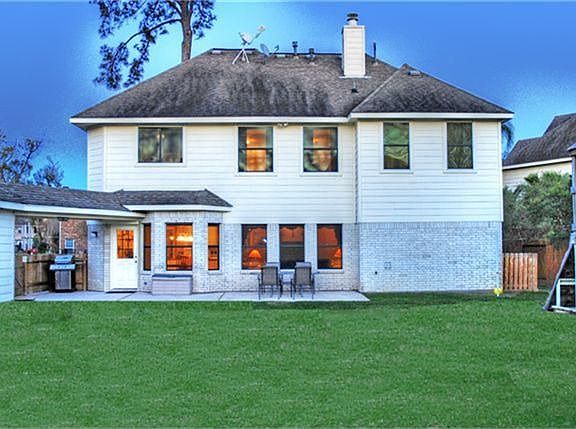 Back of home view from fence line