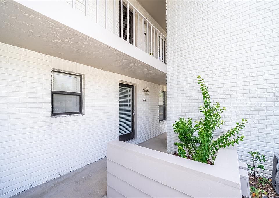 1st image of 2932 Plaza Terrace Dr #2932