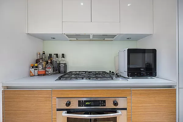 Rented by NestApple, Inc. | media 8