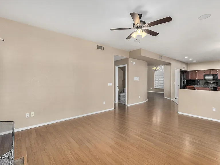 4334 E Anderson Dr — Photo 14