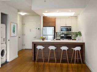 2703 42nd Rd APT 20E, Long Island City, NY 11101