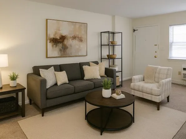 Freehold In-Town Commons, 77-81 South St #79-12, Freehold, NJ 07728