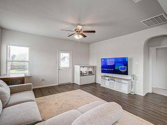 4th image of 10535 Amador Peak Dr