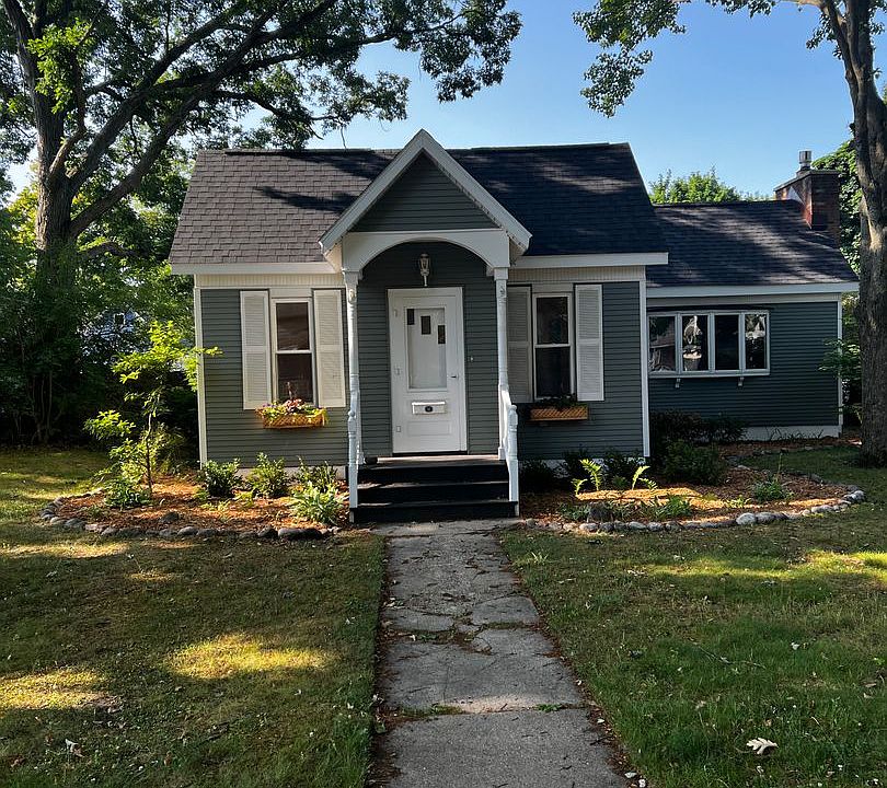 1st image of 507 W Seventh St