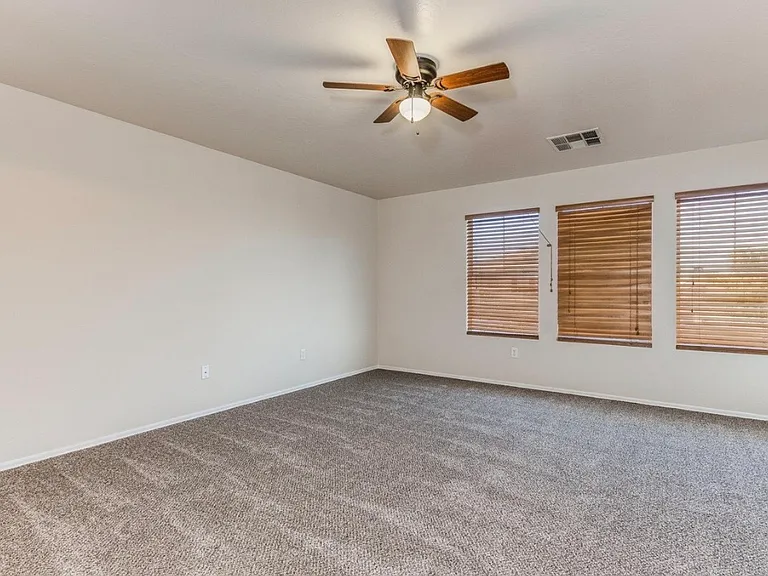 6809 S 39th Ln — Photo 31