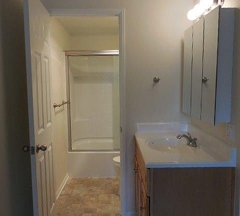 5th image of 225 S Ventura Rd Unit 85