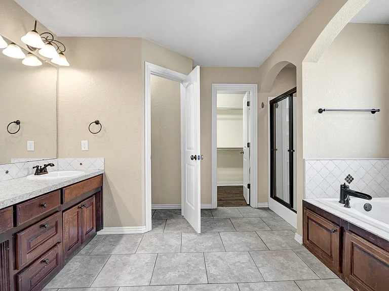 508 Torrington Way — Photo 19