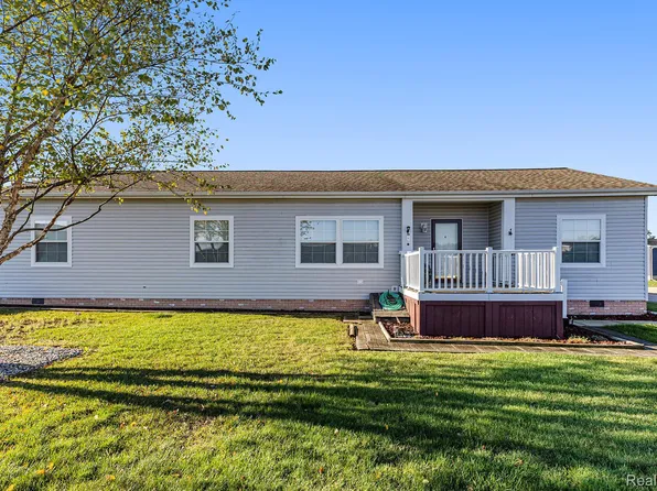 13813 Alaska Ave, Eagle, MI 48822