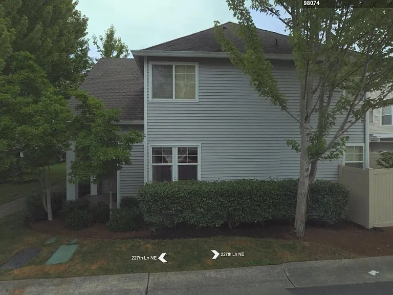 518 227th Ln NE — Photo 18