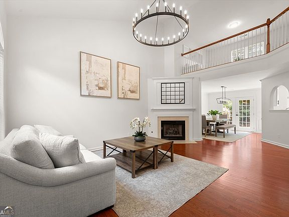 5th image of 3351 Serenade Ct